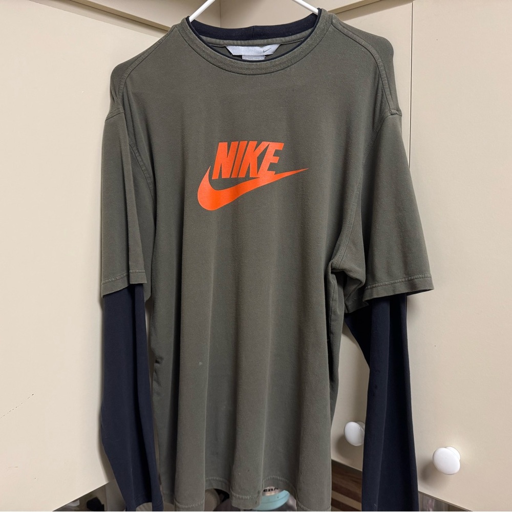 Vintage Nike Long Sleeve Tee Embroidered 2000s Medium Undefeated Jordan V Shirt